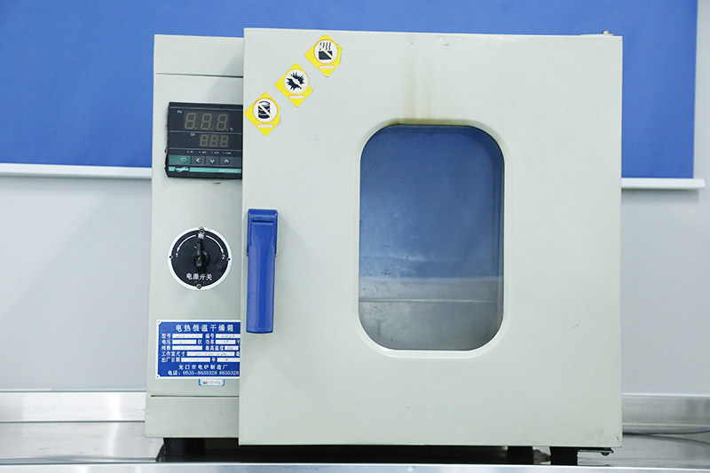 熱電恒溫幹燥箱